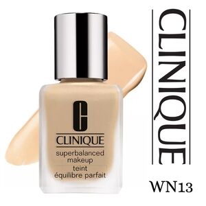 Clinique - Superbalanced Foundation - WN13